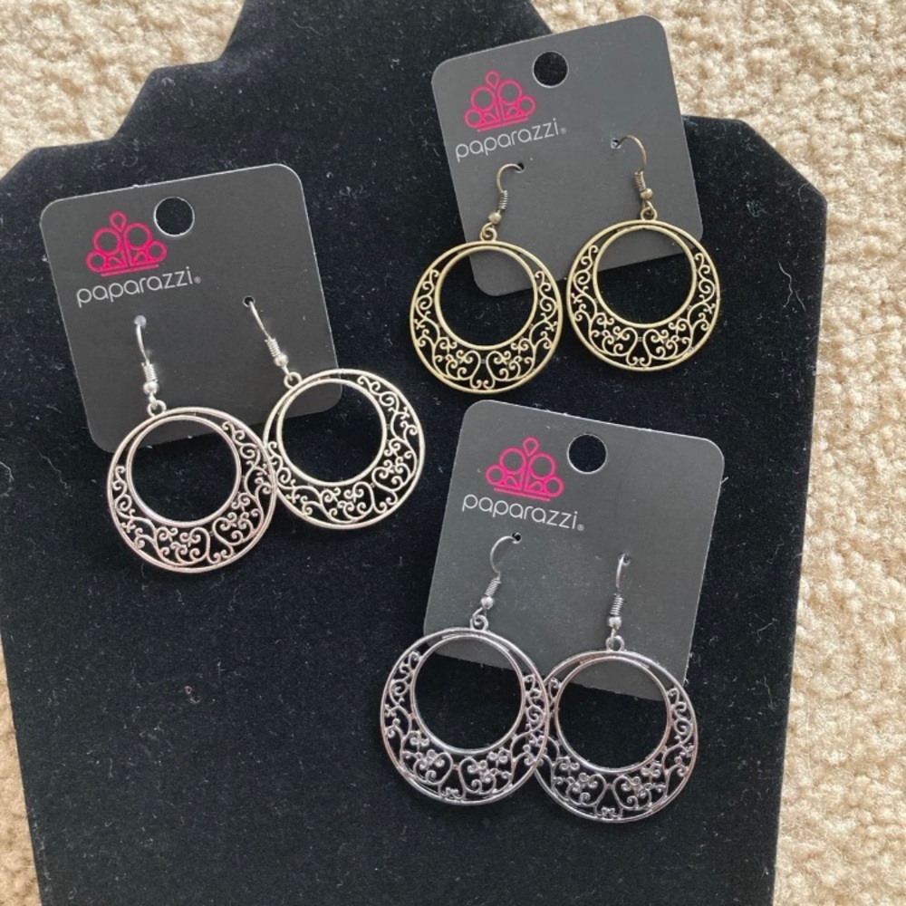 Paparazzi earrings